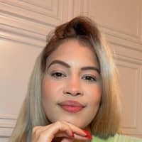 Sitter Profile Image: Magdalena C.