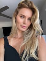 Sitter Profile Image: Erica Kerin A.