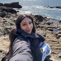 Sitter Profile Image: Joselyn M.