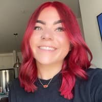 Sitter Profile Image: McKenna O.