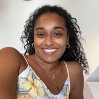 Sitter Profile Image: Camille A.