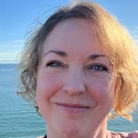 Sitter Profile Image: Jennifer T.