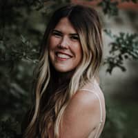 Sitter Profile Image: Caitlyn R.