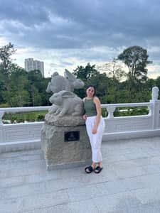 Sitter Profile Image: Beatrix S.