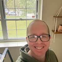 Sitter Profile Image: Taylor F.