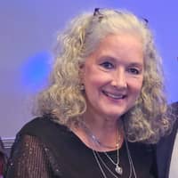 Sitter Profile Image: Debra C.