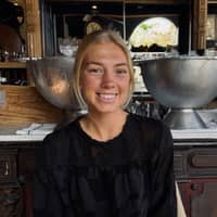 Sitter Profile Image: Greta A.