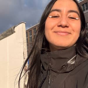 Sitter Profile Image: Javiera H.