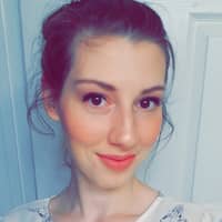 Sitter Profile Image: Ashley R.