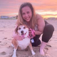 Sitter Profile Image: Lauren D.