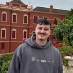 Sitter Profile Image: Javier M.