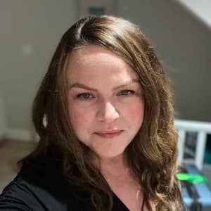 Sitter Profile Image: Shelley M.