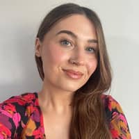Sitter Profile Image: Siana W.