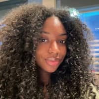 Sitter Profile Image: Madison M.