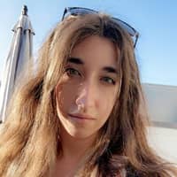 Sitter Profile Image: Alexa J.