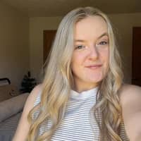 Sitter Profile Image: Amaya R.