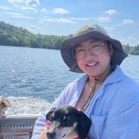 Sitter Profile Image: Venus H.