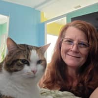 Sitter Profile Image: Lori R.