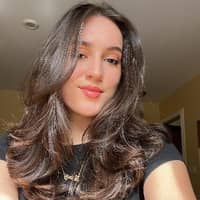 Sitter Profile Image: Izamary M.