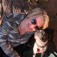 Sitter Profile Image: Laura W.