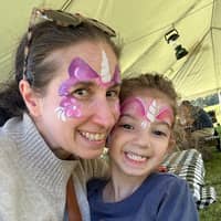 Sitter Profile Image: Nicole F.