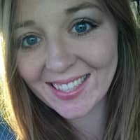 Sitter Profile Image: Lauree W.