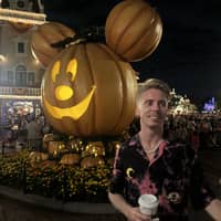 Sitter Profile Image: Maxim B.