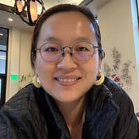 Sitter Profile Image: Na T.