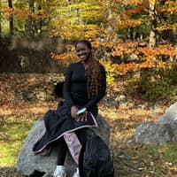 Sitter Profile Image: Autumn D.