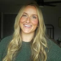 Sitter Profile Image: Anna E.