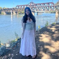 Sitter Profile Image: Alyssa G.