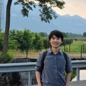 Sitter Profile Image: khoi n.