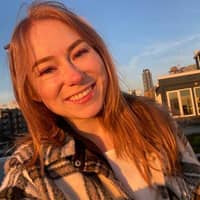 Sitter Profile Image: Anna R.