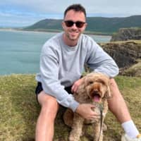 Sitter Profile Image: Dan F.