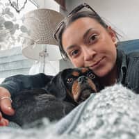 Sitter Profile Image: Thea C.