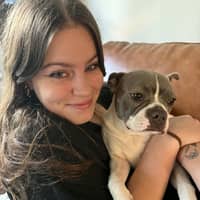 Sitter Profile Image: Hayleigh M.