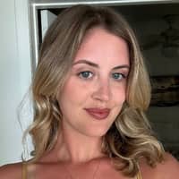 Sitter Profile Image: Madeline G.