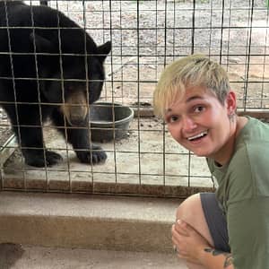 Sitter Profile Image: Kristine & Thomas & Jessica N.