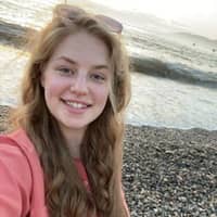 Sitter Profile Image: Anna K.