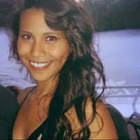 Sitter Profile Image: kate roxanne y.