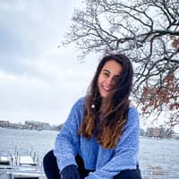 Sitter Profile Image: Heidi M.