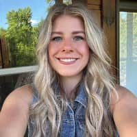 Sitter Profile Image: Kirsten & Nicolas P.