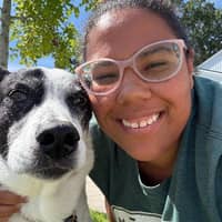 Sitter Profile Image: Lauryn-Maree B.