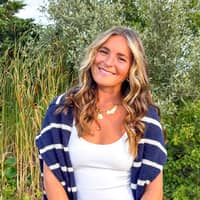 Sitter Profile Image: Molly Grace S.