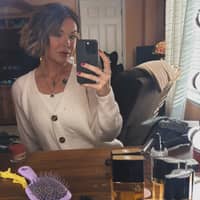 Sitter Profile Image: Shannom H.