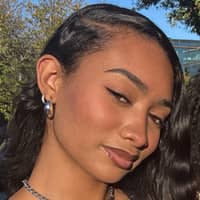 Sitter Profile Image: rayanna h.