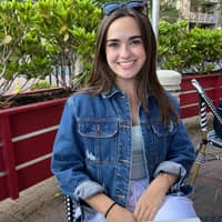 Sitter Profile Image: Nicole M.