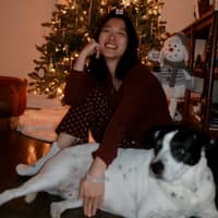 Sitter Profile Image: JINGHONG Z.