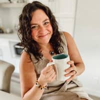 Sitter Profile Image: Christina S.