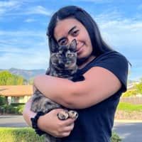 Sitter Profile Image: Therese C.